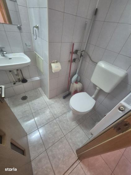 Garsonieră decomandată în Drumul Sării