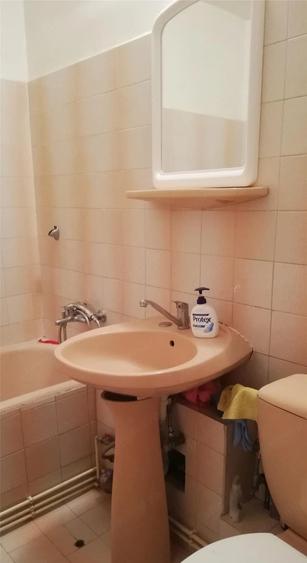 Apartament cu 2 camere semidecomandat în Olimpia-Stadion