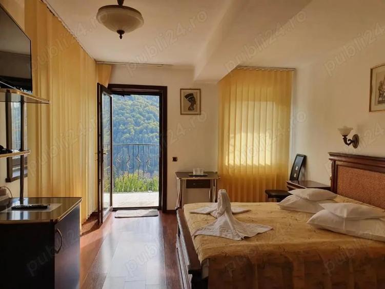 Spațiu comercial, de 917 mp, în Ultracentral