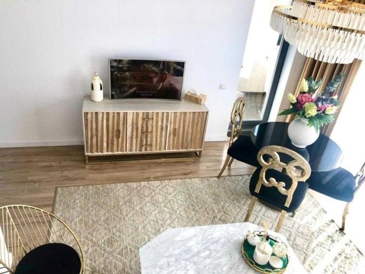 Apartament cu 2 camere decomandat, mobilat în Pantelimon