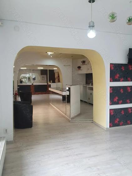 Spațiu comercial, de 1,300 mp, în Girocului