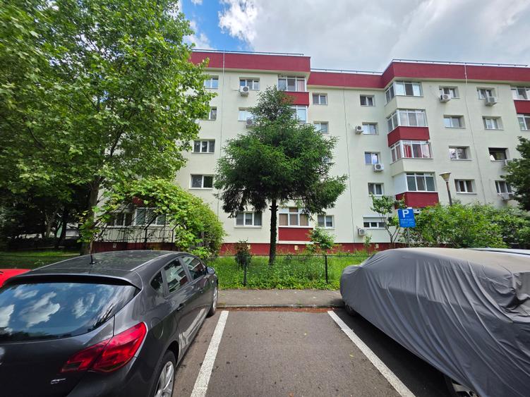 Apartament cu 2 camere decomandat în Alexandru Obregia