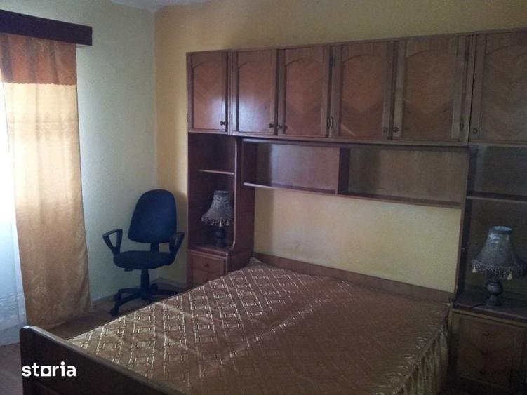 Apartament cu 4 camere decomandat în Gării