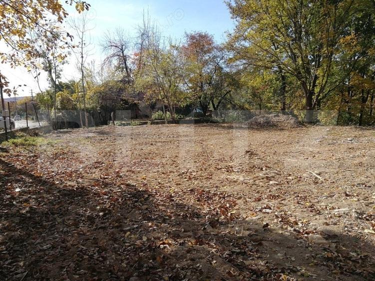Teren Construcții intravilan de 1561 mp, în Pucioasa