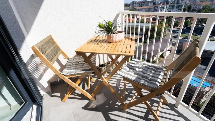 Apartament cu 2 camere decomandat, mobilat în Iosia