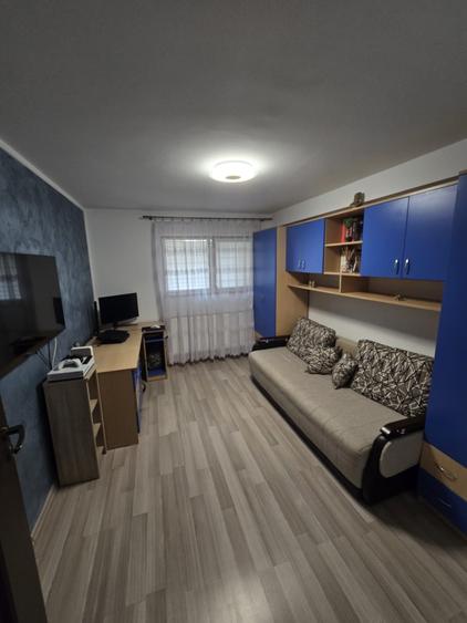 Apartament cu 2 camere decomandat în Bună Ziua