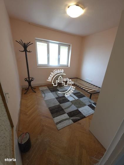 Apartament cu 4 camere decomandat în Central