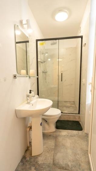 Apartament cu 2 camere decomandat, mobilat în Cișmigiu