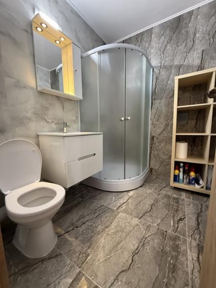 Apartament cu 2 camere decomandat, mobilat în Ultracentral