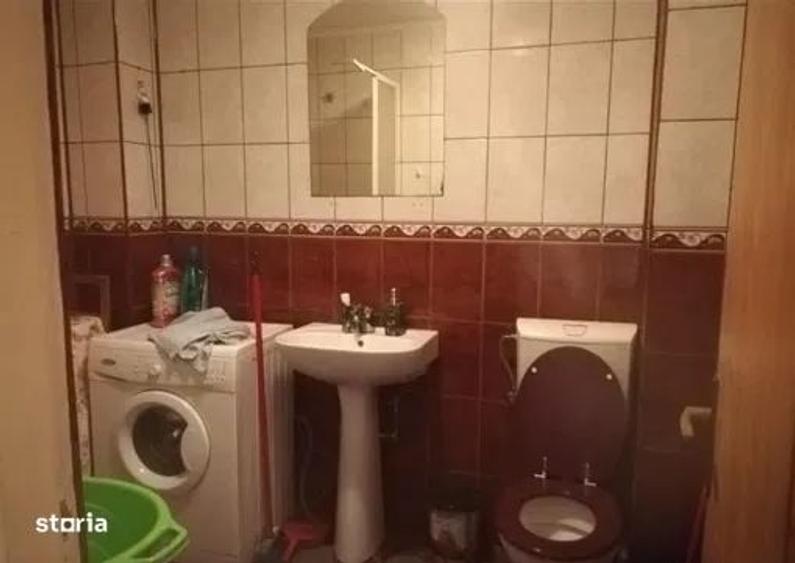 Garsonieră decomandată în Câmpului