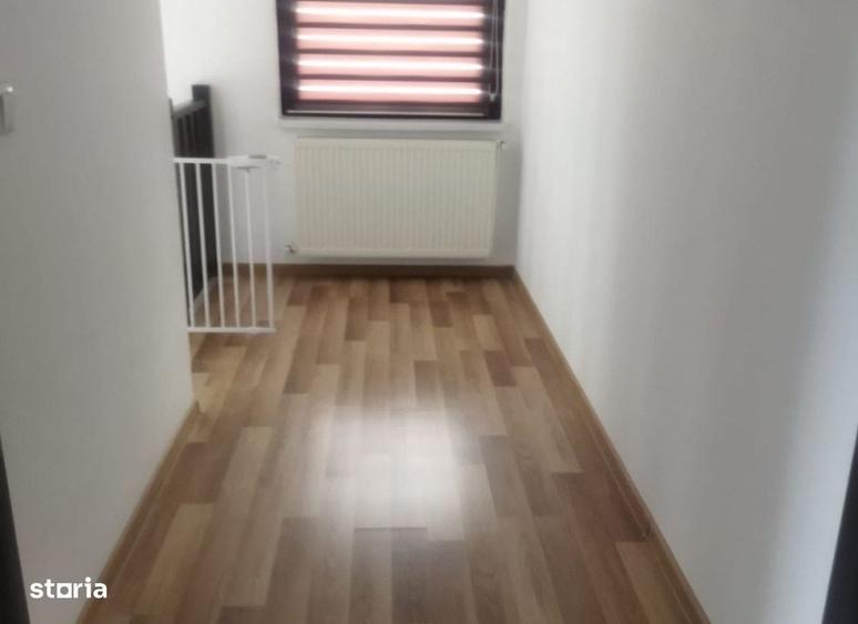 Casă cu 4 camere cu Teren 395 Mp în Galata
