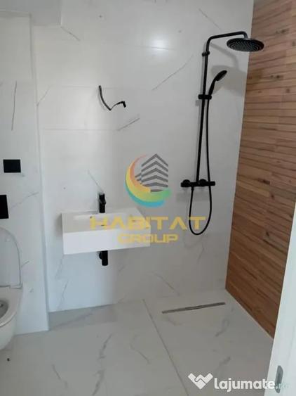Apartament cu 4 camere decomandat în Titan