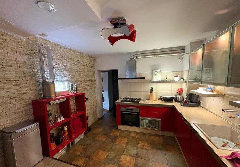 DUPLEX, proprietate exclusivista moderna functionala si cu stil, zona centrala - 10