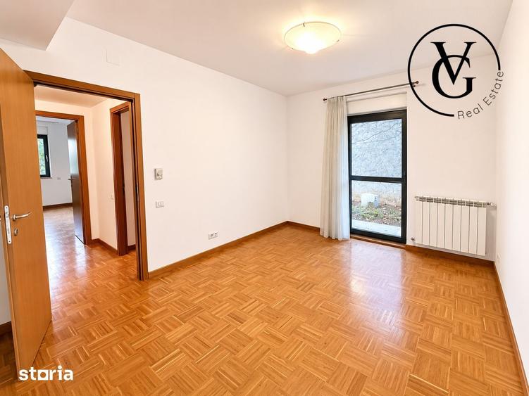 Apartament cu 4 camere în Dorobanți