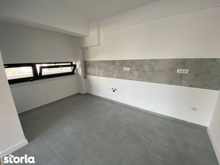 Apartament cu 2 camere decomandat în Crângași