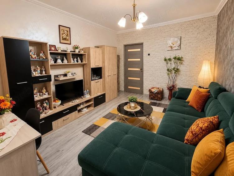 Apartament cu 2 camere decomandat în Central