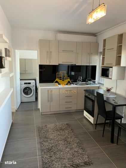 Apartament cu 3 camere, mobilat în Între Lacuri