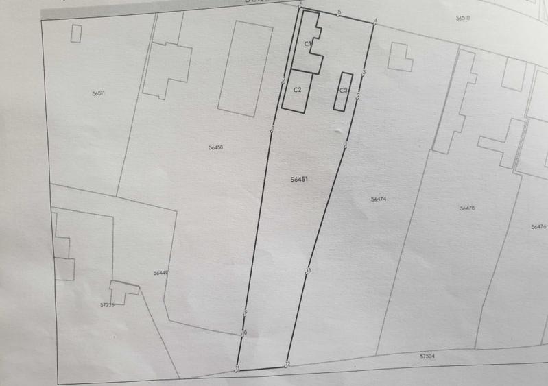 Casă cu 4 camere cu Teren 1853 Mp în Sarichioi