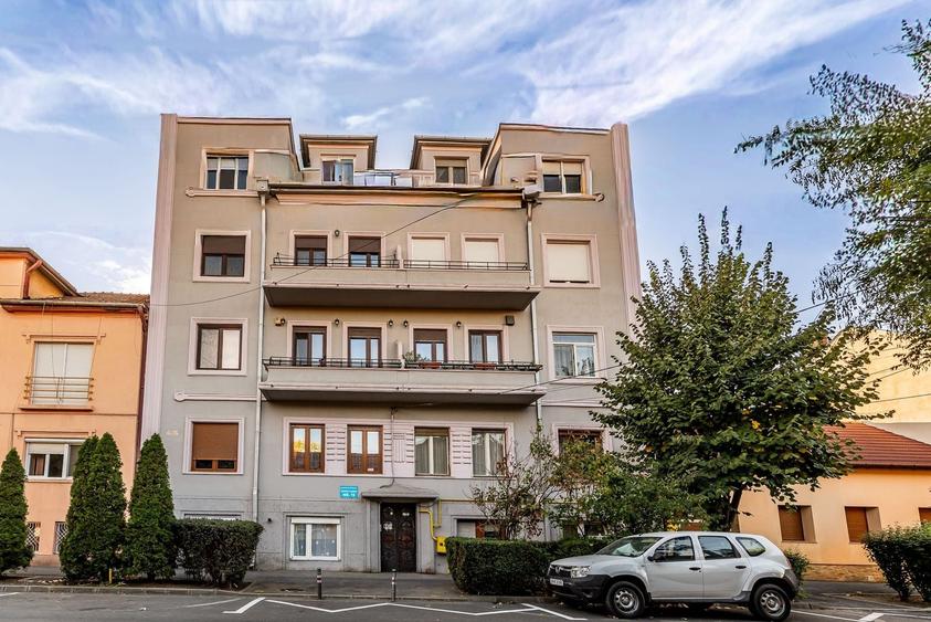 Apartament cu 2 camere semidecomandat în Central