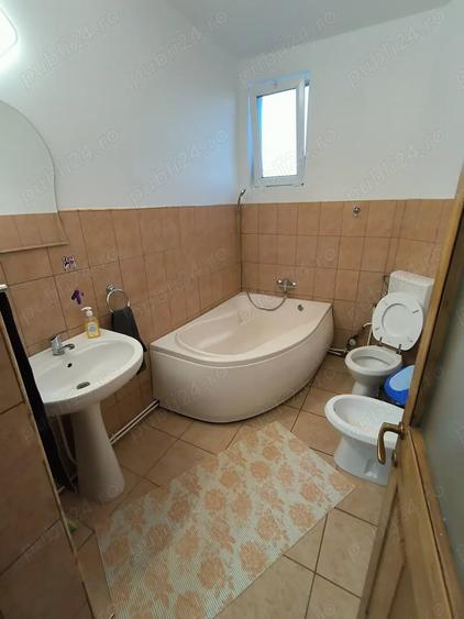 Apartament cu 2 camere decomandat în Fălticeni