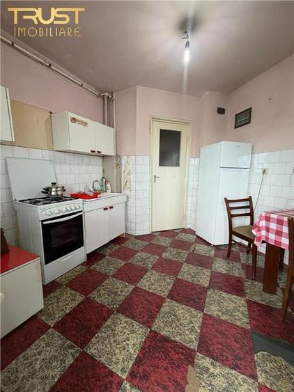 Apartament cu 2 camere decomandat în Mărăști