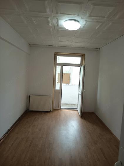 Apartament cu 2 camere semidecomandat în Mihail Kogălniceanu
