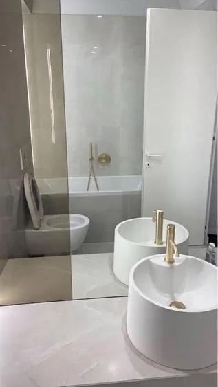 Apartament cu 2 camere semidecomandat, mobilat în Pipera
