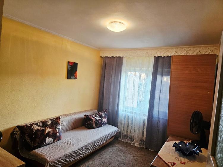 Apartament cu 3 camere în Preajba Mare