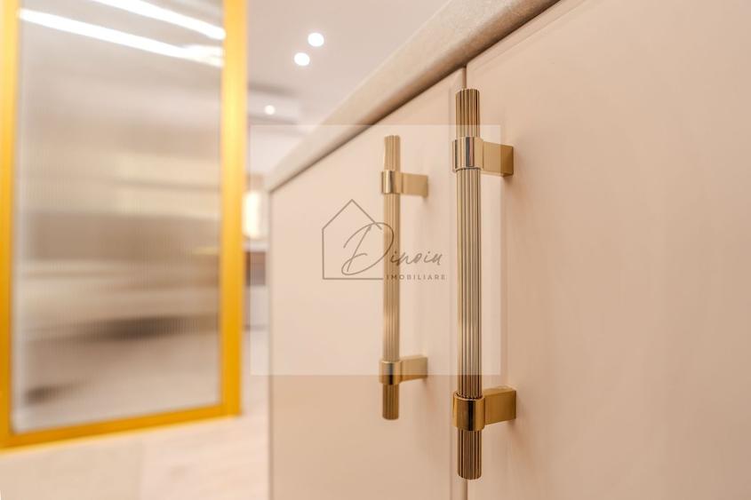 Apartament cu 2 camere decomandat, mobilat în Central