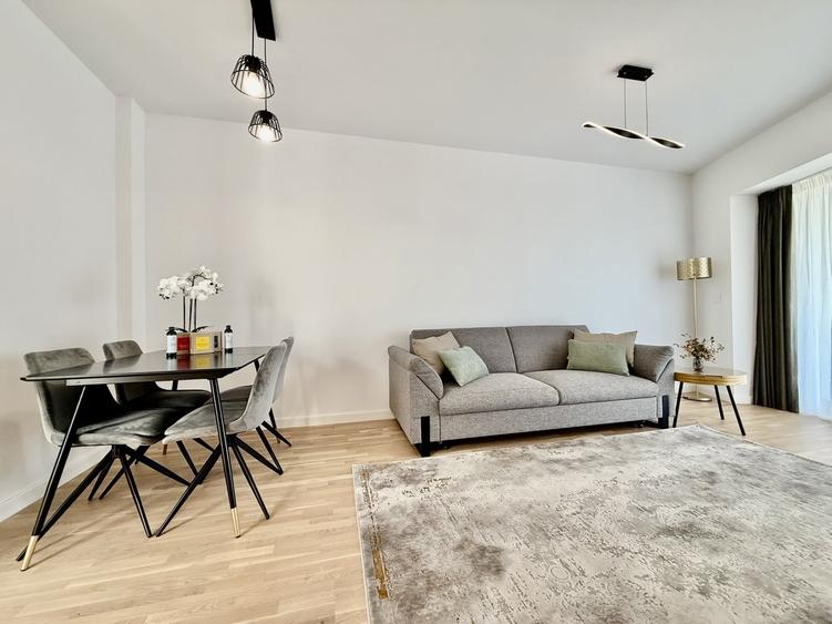 Apartament cu 3 camere decomandat, mobilat în Dămăroaia