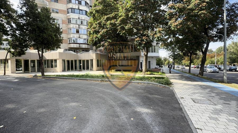 Spațiu comercial, de 428 mp, în Tomis II