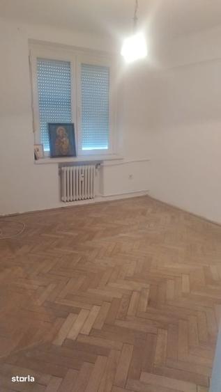 Apartament cu 2 camere semidecomandat în Ultracentral