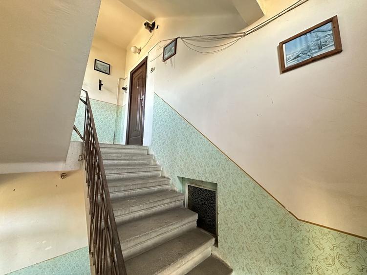 Apartament cu 2 camere semidecomandat în Centrul Istoric
