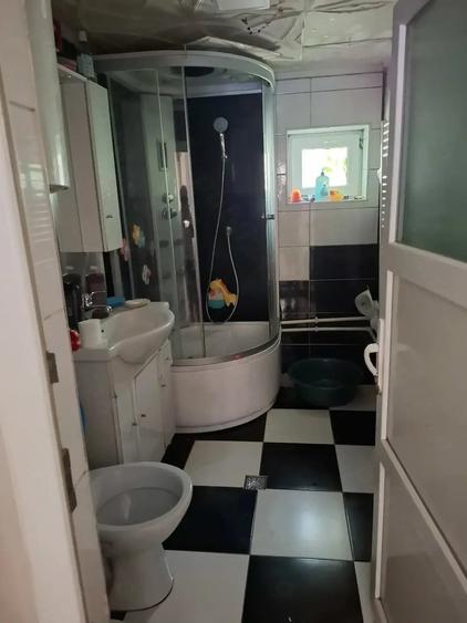 Casă cu 3 camere cu Teren 570 Mp în Central