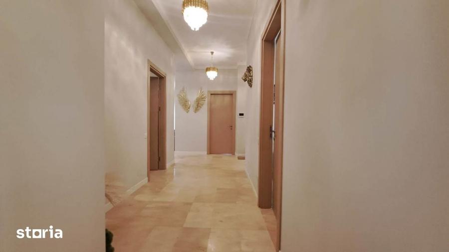 Apartament cu 4 camere decomandat în Corbeanca