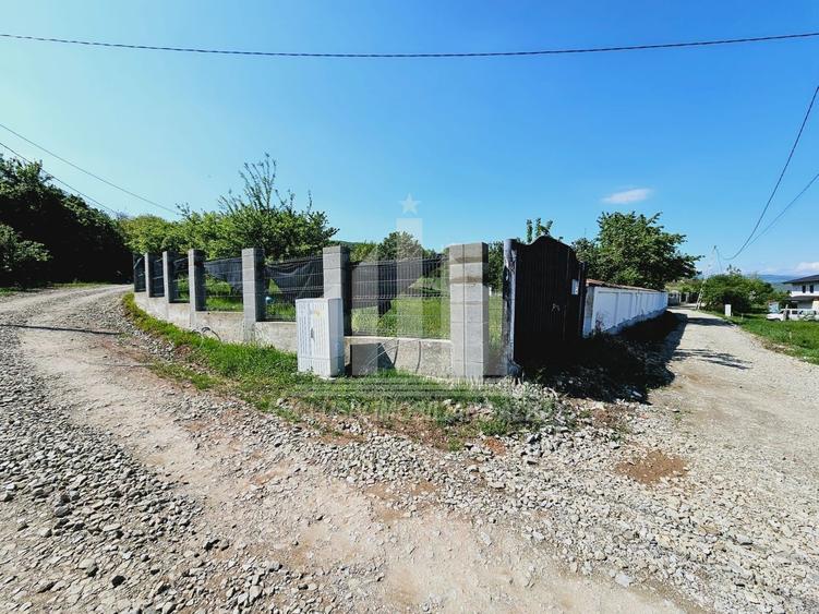 Teren Construcții intravilan de 1100 mp, în Micești
