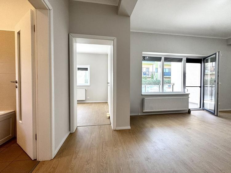 Apartament cu 3 camere semidecomandat în Braytim