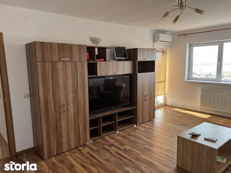 Apartament cu 2 camere decomandat în Valea Aurie