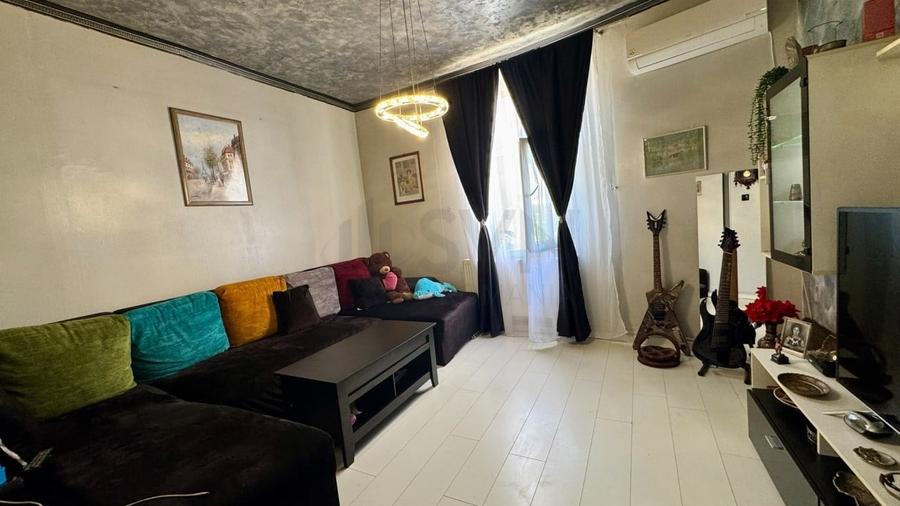 Apartament cu 3 camere decomandat, mobilat în Titulescu