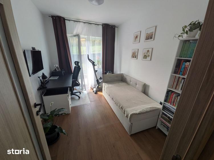 Apartament cu 3 camere în Florești