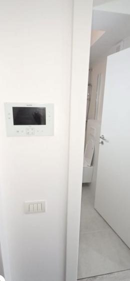 Apartament cu 2 camere semidecomandat în Craiovei