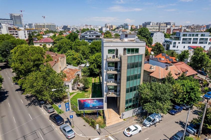 Birou, de 1,000 mp, în Timpuri Noi