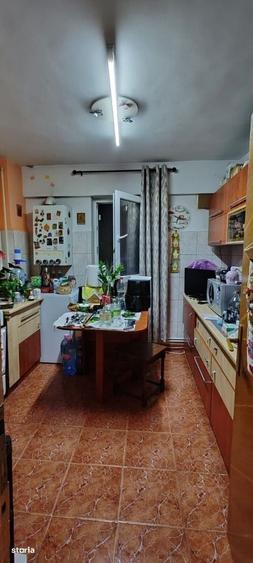 Apartament cu 4 camere în Central