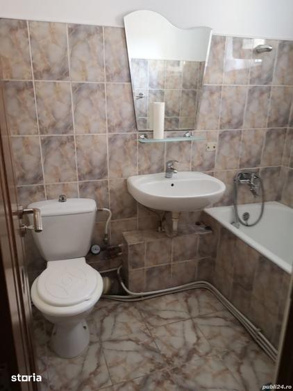 Apartament cu 3 camere decomandat în George Enescu