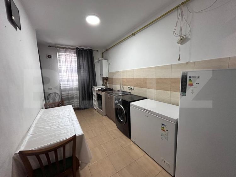 Apartament de vanzare, 2 camere, 53 mp, zona Subcetate - 2
