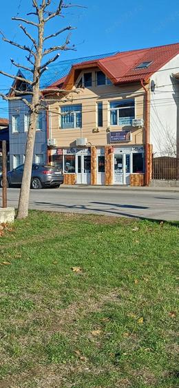 Spațiu comercial, de 12 mp, în Central