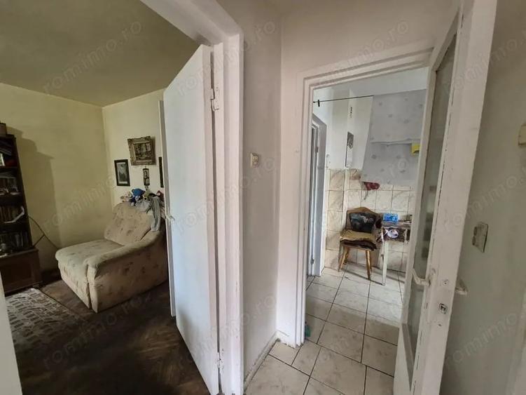 Apartament 2 camere, etaj 7 - zona Cetate - 7