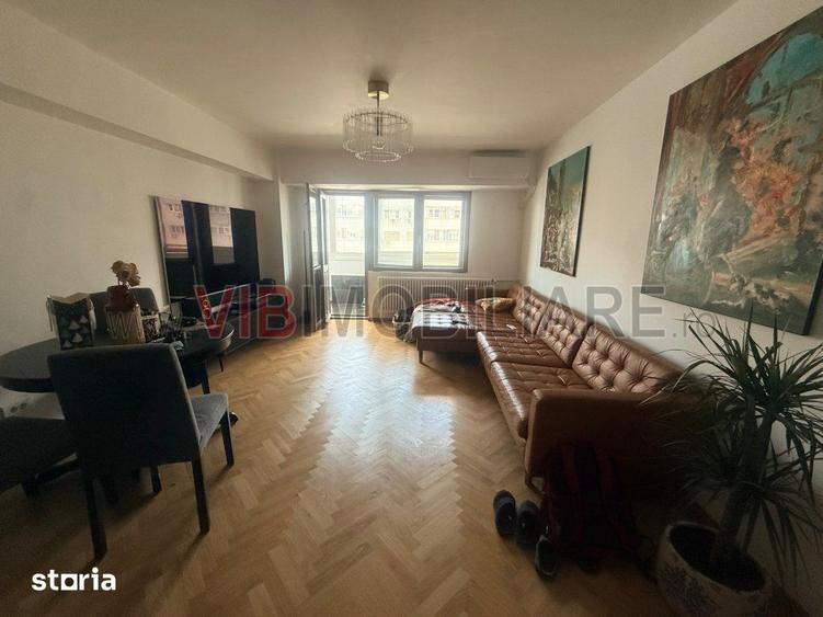 Apartament de vanzare 3 camere Titulescu - Pia?a Victoriei complet mob - 3