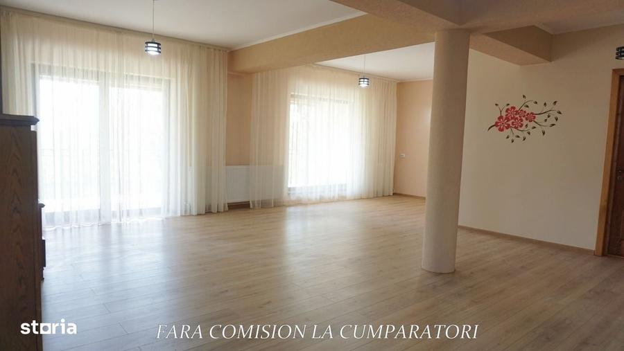 Casă cu 4 camere în Rădăcinești