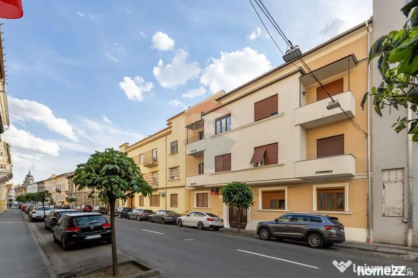 Apartament cu 4 camere decomandat în Ultracentral